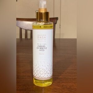 Rare and collectible brand new absolutely incredible body mist Maison D’ASA !